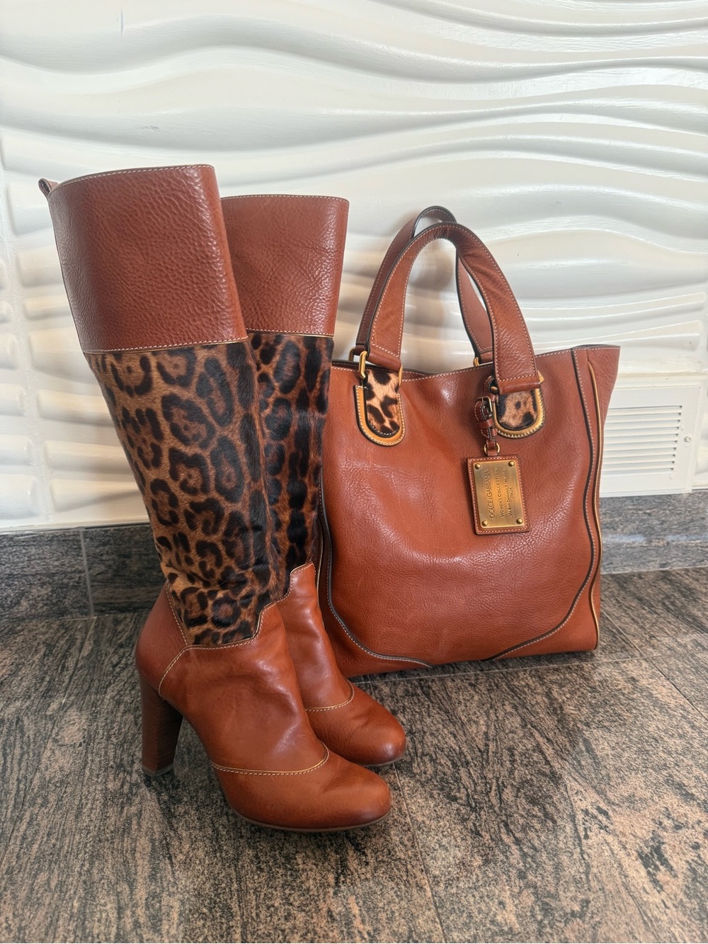 Dolce & Gabbana - Brown Leather and Leopard Knee-High Heeled Boots - Miss Exotic - Picture 9 of 11